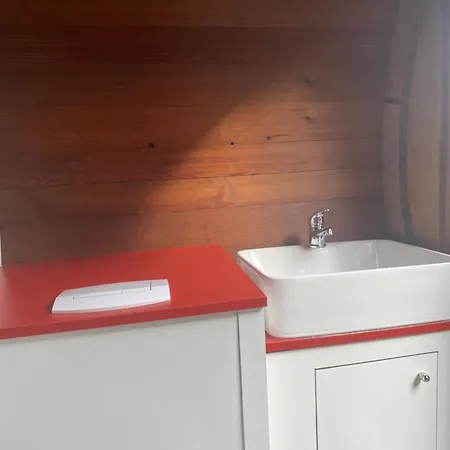 Schlafen Im Fass * Steinach (Thuringia)