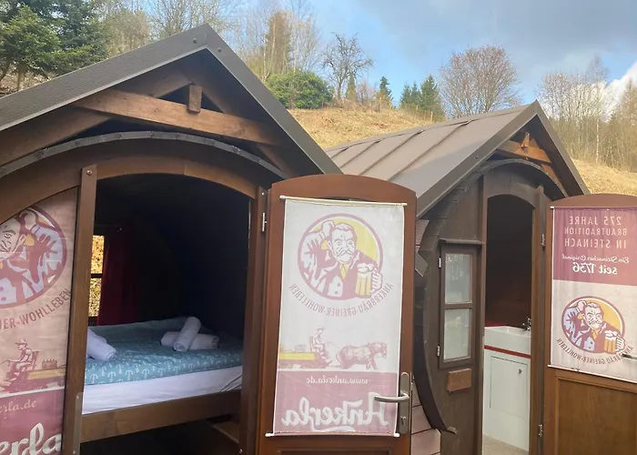 Lüks kamp alanı Schlafen Im Fass Steinach (Thuringia)